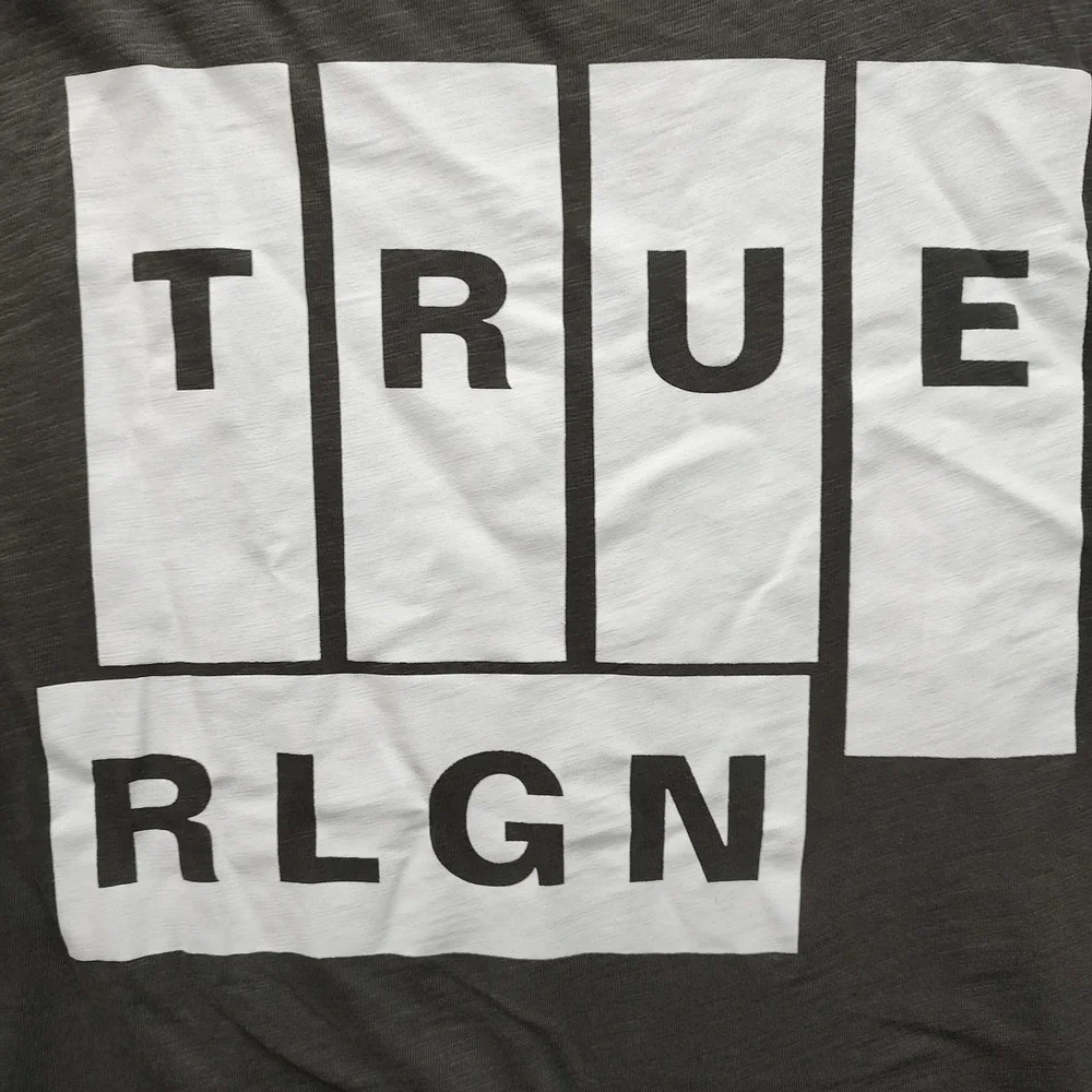 True Religion Men's Medium Black Short Sleeve Pullover T-shirt Medium